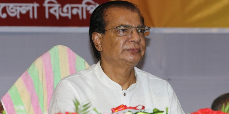 লালমনিরহাটে যাওয়ার পথে হঠাৎ অসুস্থ ত্রাণ মন্ত্রী আসাদুল হাবিব দুলু