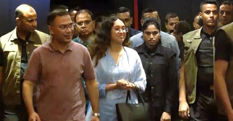 বনলতা এক্সপ্রেস নয়, ‘প্রজেক্ট হেইল মেরি’ সিনেমা দেখেছেন প্রধানমন্ত্রী