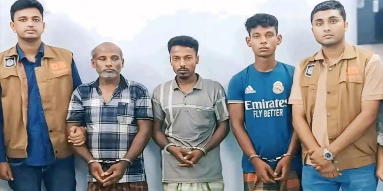 নওগাঁয় জমি ভাগাভাগির জেরে ফোর মার্ডার, গ্রেপ্তার ৩ 