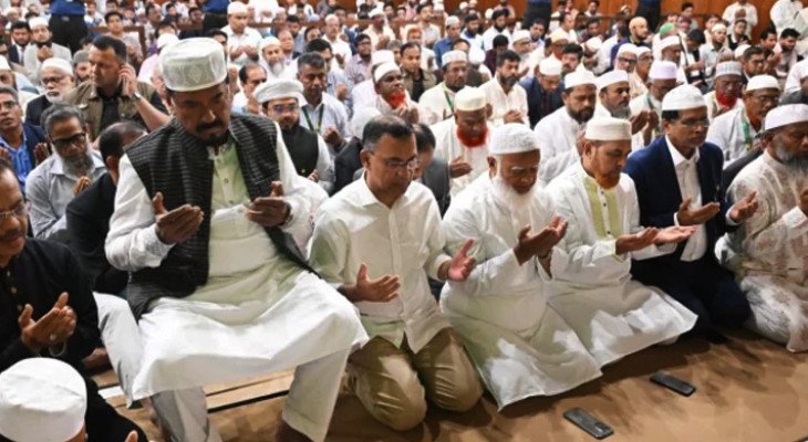 দিলারা হাফিজের স্মরণে দোয়া মাহফিলে প্রধানমন্ত্রী ও বিরোধীদলীয় নেতা