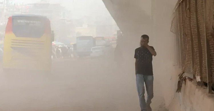 দূষিত শহরের তালিকায় শীর্ষে রাজধানী ঢাকার নাম