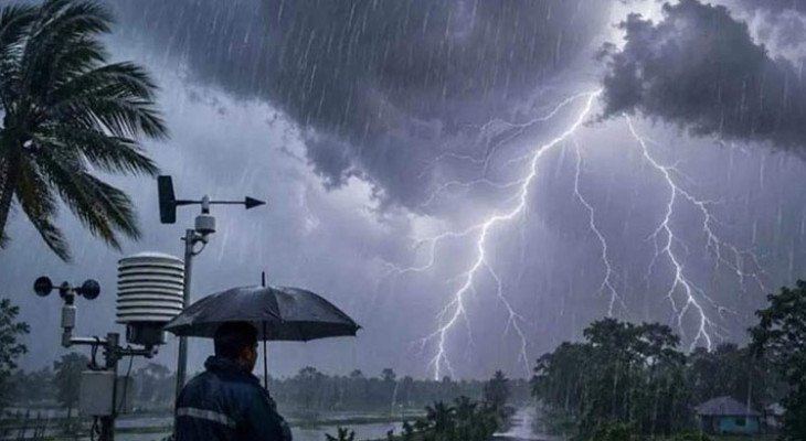 দেশের ১১ অঞ্চলে রাতে ৬০ কি.মি বেগে বজ্রসহ বৃষ্টির আভাস  