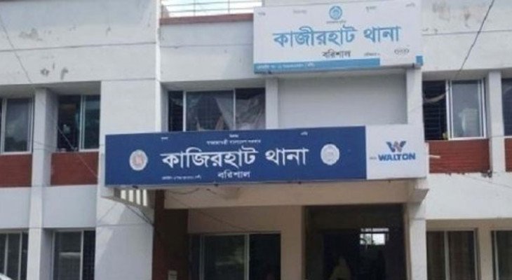 জমি বিরোধের জেরে মসজিদে নামাজরত অবস্থায় ভাইকে কুপিয়ে হত্যা   
