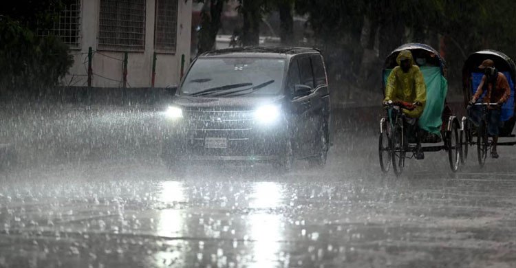 সারাদেশে তাপপ্রবাহের মধ্যে বৃষ্টির আভাস 