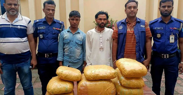 কিশোরগঞ্জের ইটনায় ১৫ কেজি গাঁজাসহ শ্যালক-দুলাভাই আটক 