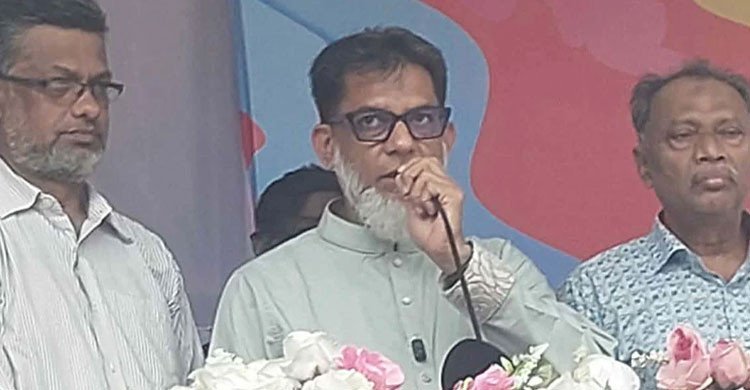 দেশের ক্রীড়া যেন বিশ্বে মাথা উঁচু করে দাঁড়াতে পারে সেই লক্ষ্যে সরকার কাজ করছে 