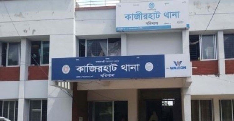 জমি বিরোধের জেরে মসজিদে নামাজরত অবস্থায় ভাইকে কুপিয়ে হত্যা   