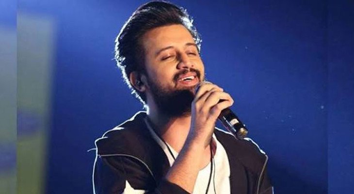 আবারও ঢাকা মাতাতে আসছেন পাকিস্তানের সংগীতশিল্পী আতিফ আসলাম  