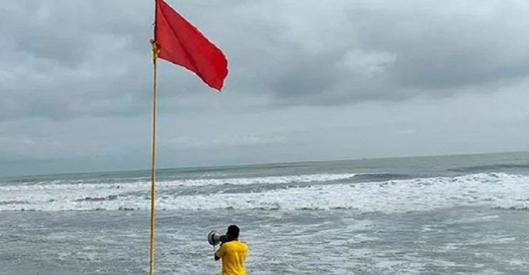 দেশের ৬ অঞ্চলে ঝোড়ো হাওয়ার আভাস, নদীবন্দরে ১ নম্বর সতর্ক সংকেত 