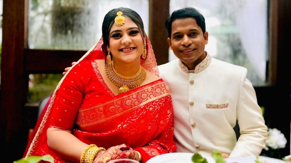 বিয়ে করলেন দীপ্তি চৌধুরী, পাত্র কে?
