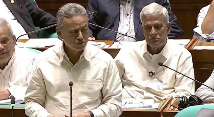 আমানতকারীরা তাদের টাকা সুদসহ ফেরত পাবেন, তবে সময় লাগবে: অর্থমন্ত্রী  