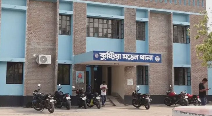 প্রেমের ফাঁদে ফেলে কুষ্টিয়ায় ছাত্রাবাসে ৪ দিন আটকে রেখে নারীকে ধর্ষণ 