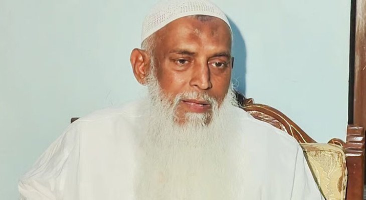 সিঙ্গাপুরে হাসপাতালে ভর্তি ধর্মমন্ত্রী কায়কোবাদ 