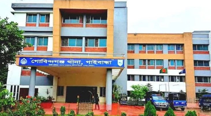 গাইবান্ধায় গাছ কাটতে গিয়ে বিদ্যুৎস্পৃষ্টে নিহত ২