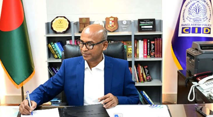 সিআইডির প্রধান হিসেবে দায়িত্ব নিলেন মোশাররফ হোছাইন