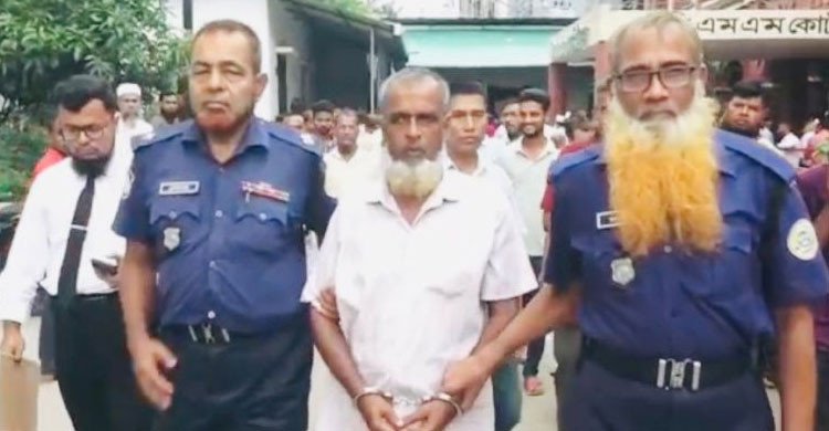 ধর্ষণের দায়ে বৃদ্ধের মৃত্যুদণ্ড, জন্ম নেওয়া শিশু ও মায়ের দায়িত্ব নিলেন জেলা প্রশাসন  