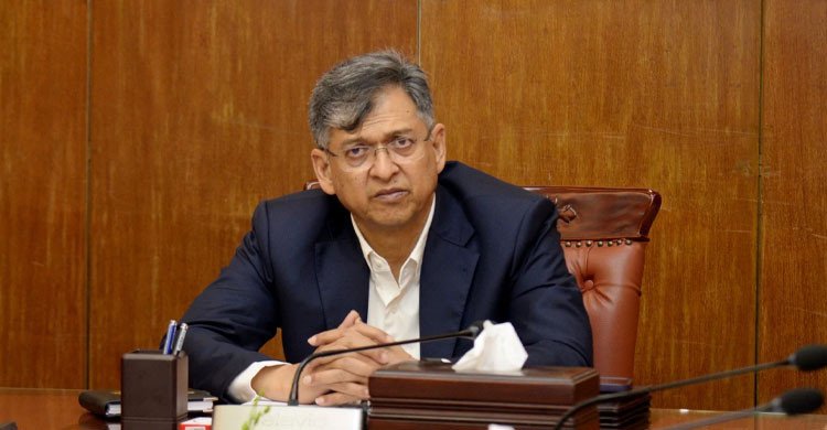 সাইবার অপরাধীদের বিরুদ্ধে আইনানুগ ব্যবস্থা নেওয়া হবে: স্বরাষ্ট্রমন্ত্রী 