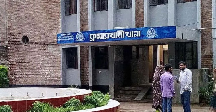মসজিদের মক্তব থেকে ডেকে এনে পঞ্চম শ্রেণির ছাত্রীকে ধর্ষণের অভিযোগ