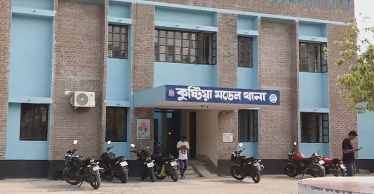 প্রেমের ফাঁদে ফেলে কুষ্টিয়ায় ছাত্রাবাসে ৪ দিন আটকে রেখে নারীকে ধর্ষণ 