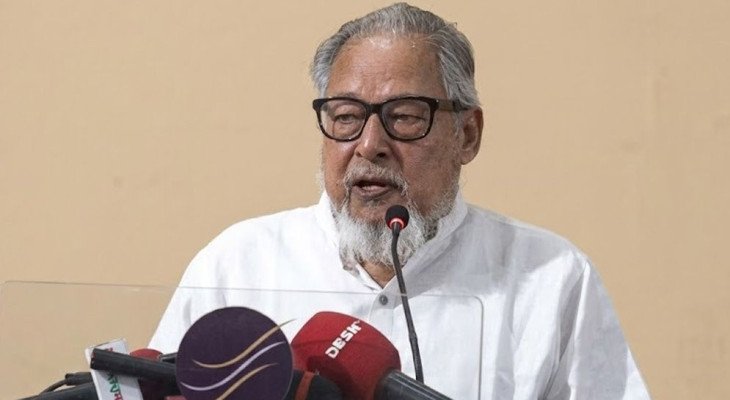 অসুস্থ হয়ে হাসপাতালে ভর্তি নজরুল ইসলাম খান