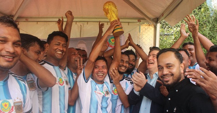 ‘ডিসি ট্রাফিক গুলশান ফুটবল কাপ’ অনুষ্ঠিত, চ্যাম্পিয়ন আর্জেন্টিনা ফ্যানস টিম