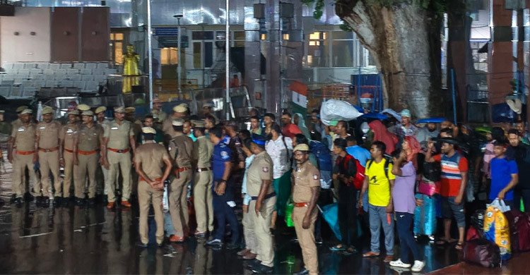 ভারতে বিভিন্ন মেয়াদে কারাভোগ শেষে দেশে ফিরলেন ৫০ বাংলাদেশি নারী-পুরুষ 
