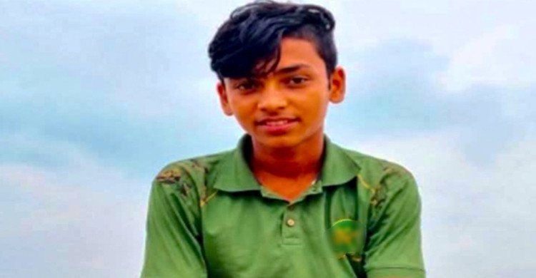 বৈদ্যুতিক খুঁটিতে উঠে টিকটক ভিডিও ধারণ করতে গিয়ে প্রাণ গেল কিশোরের