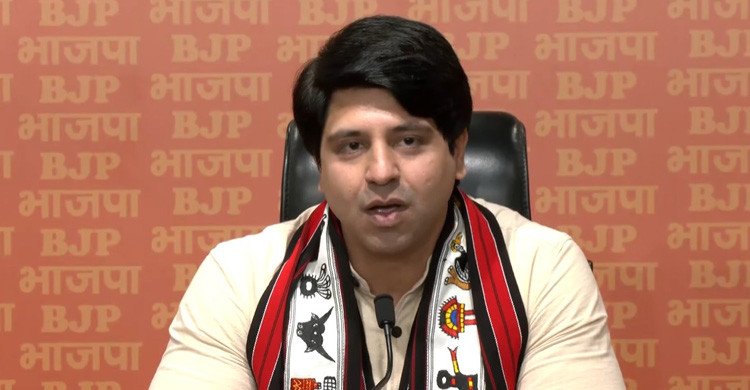বিজেপির জাতীয় মুখপাত্র পদ ছাড়লেন শেহজাদ পুনাওয়ালা