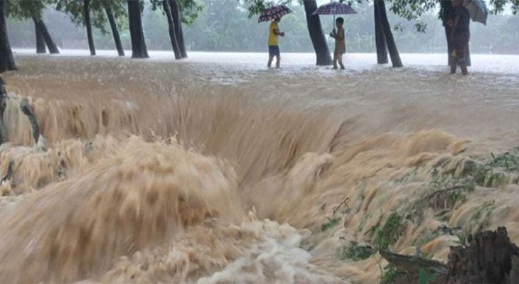 আগস্টজুড়ে টানা বৃষ্টির আভাস, উত্তরাঞ্চলে বন্যা ও সাগরে একাধিক লঘুচাপের শঙ্কা