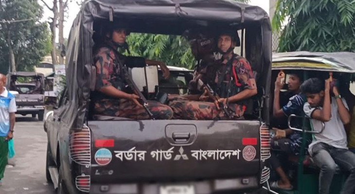 গোপালগঞ্জে অপ্রীতিকর ঘটনা এড়াতে ৫ প্লাটুন বিজিবি মোতায়েন