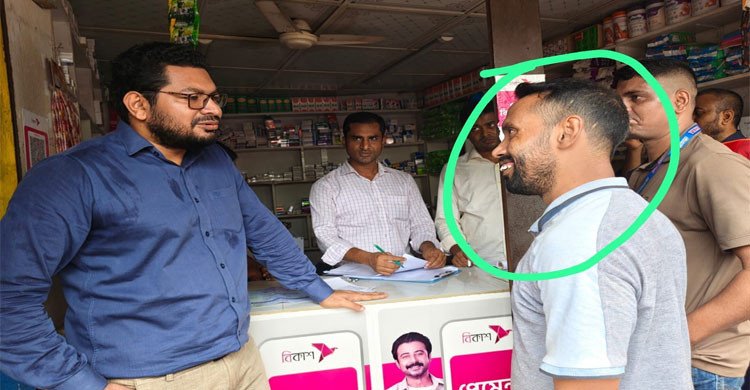 চুয়াডাঙ্গায় সরকারি কাজে বিএনপি নেতার বাধা, এসিল্যান্ডকে গালিগালাজের অভিযোগ