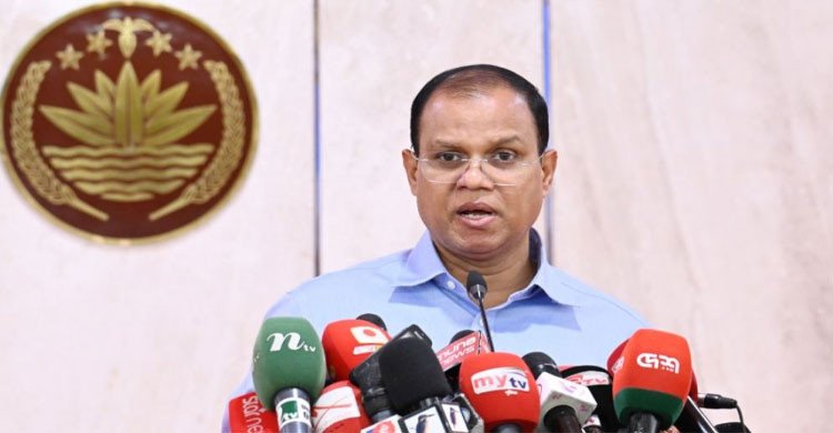 ‘স্বৈরাচারের রেখে যাওয়া ভঙ্গুর দেশে ১৮০ দিন পার করাই সরকারের বড় অর্জন’