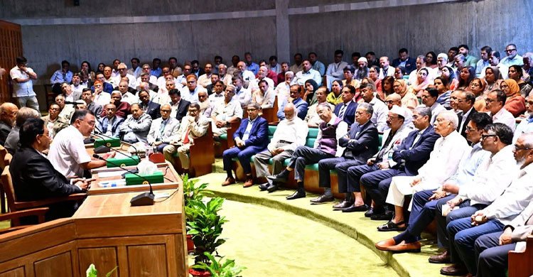 রাষ্ট্রপতি নির্বাচনের ভোটকে সামনে রেখে সরকারদলীয় সংসদ সদস্যদের বৈঠক