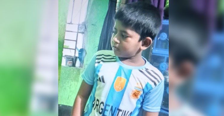 কামরাঙ্গীরচরে নদীতে গোসলে নেমে স্রোতের টানে নিখোঁজ ১০ বছরের শিশু