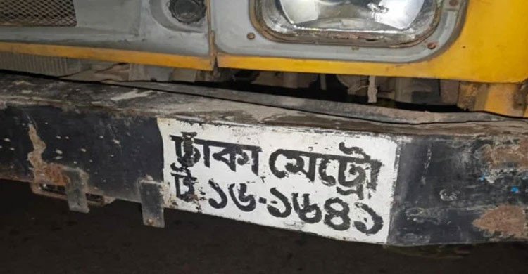 খুলনায় ট্রাক ও মোটরসাইকেলের মুখোমুখি সংঘর্ষে একই পরিবারের নিহত ৩ 
