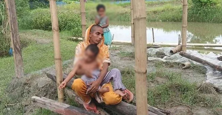 দুই সন্তানের মুখে খাবার তুলে দিতে ৫০০ টাকায় চুল বিক্রি করলেন মা