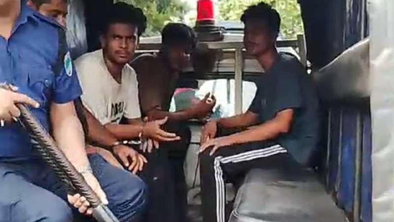 চুয়াডাঙ্গায় অনলাইন জুয়া চক্রের ৯ সদস্য আটক