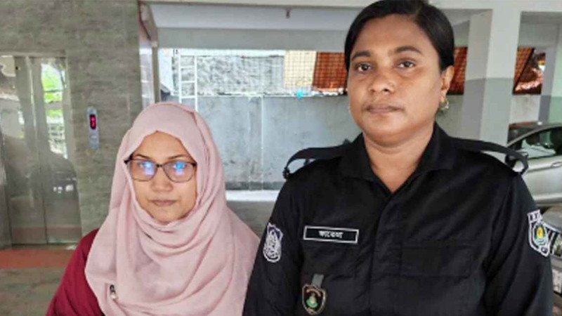 ১৩০ মামলার ওয়ারেন্টভুক্ত আসামি প্রতারক দিলরুবা জাহান গ্রেপ্তার