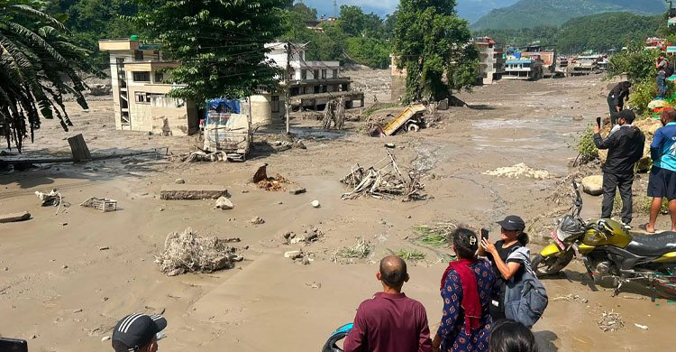 নেপালের আকস্মিক বন্যায় ক্ষতিগ্রস্ত প্রায় ৯৩ হাজার মানুষ: রেড ক্রস