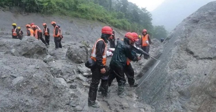 বন্যায় নেপালের ১৯ স্কুল ক্ষতিগ্রস্ত,  নিখোঁজ দুই শতাধিক শিক্ষার্থী