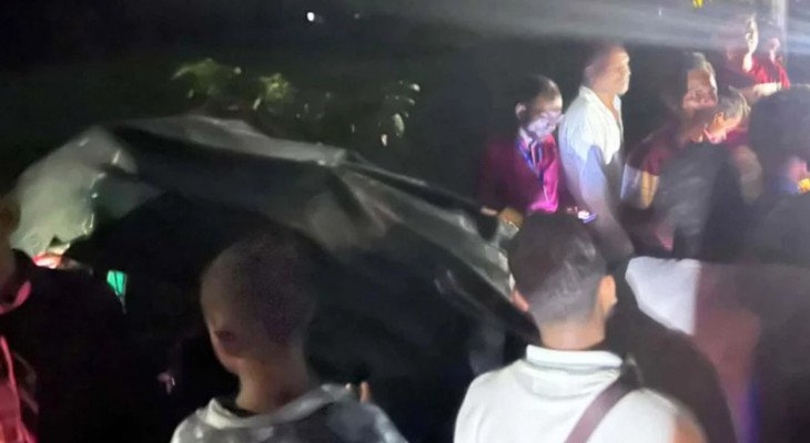 টাঙ্গাইলে বাবার বাড়ি যাওয়ার পথে ট্রাক-অটোরিকশার সংঘর্ষে মা-ছেলে নিহত
