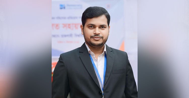 ধানক্ষেত থেকে বিচারকের আসনে আনারুল