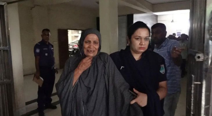 গোডাউনে আগুনের মামলা করে বৃদ্ধা বাদীই গেলেন কারাগারে