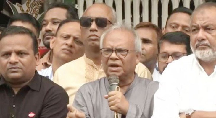 পলাতক ফ্যাসিস্টরা দেশ অশান্ত করার চেষ্টা করছে, তাদের বাতাস দিচ্ছে গুপ্ত-সুপ্তরা: রিজভী