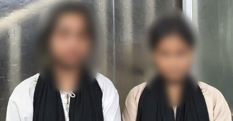 মাদ্রাসায় যাওয়ার পথে নিখোঁজ, কক্সবাজারের হোটেলে মিলল দুই কিশোরী