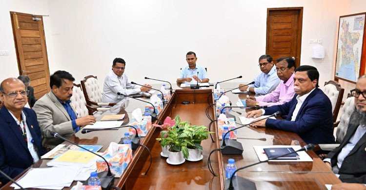 গুলশান-ধানমণ্ডি-নিকেতন লেকের দূষণ রোধে সমন্বিত উদ্যোগের নির্দেশ প্রধানমন্ত্রীর