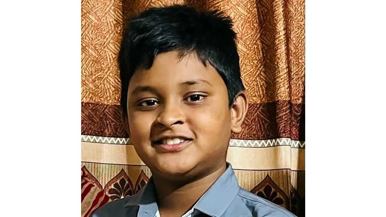 নামাজের কথা বলে বাসা থেকে বেরিয়ে নিখোঁজ ১১ বছরের আবদুল্লাহ