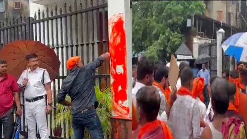আনন্দবাজার পত্রিকা অফিসে হিন্দুত্ববাদীদের হামলা, গেরুয়া রং লাগানো হলো ফটকে