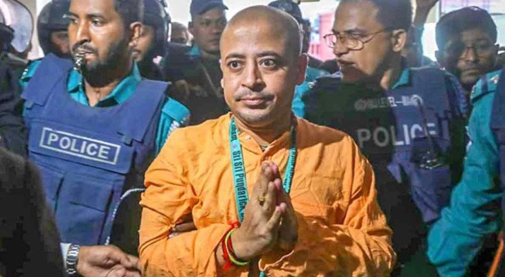কারাগারেই মায়ের আদ্যশ্রাদ্ধ করতে চান চিন্ময়, পুরোহিত প্রবেশের অনুমতি চেয়ে আবেদন