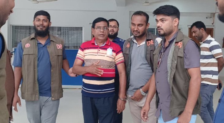 ভারতে যাওয়ার পথে দর্শনা ইমিগ্রেশনে কার্যক্রম নিষিদ্ধ আ. লীগ নেতা গ্রেপ্তার